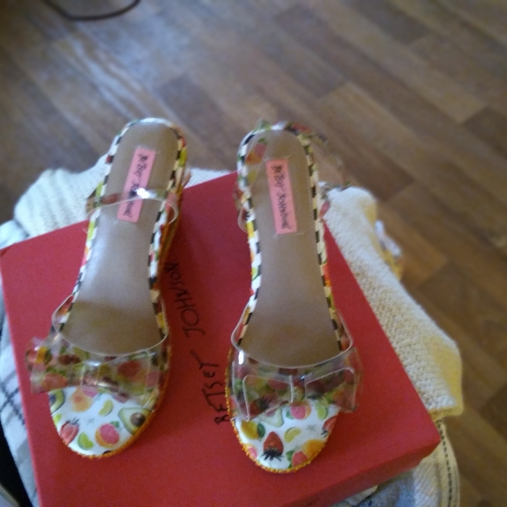 Betsy Johnson Sandal